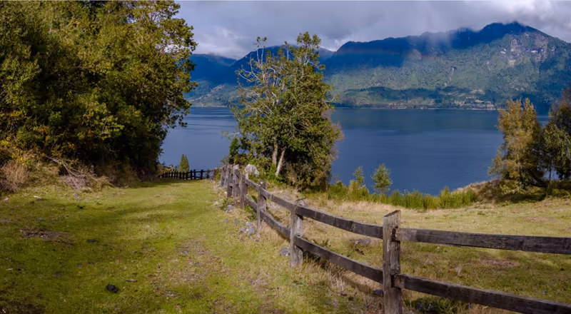 Parcela con vista al Lago Ranco en Punta Huapi
